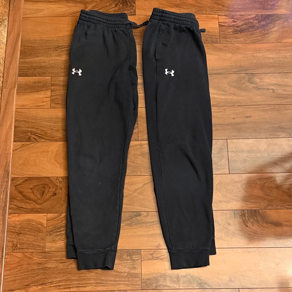 Set of 2 boys XL under armor sweat pants